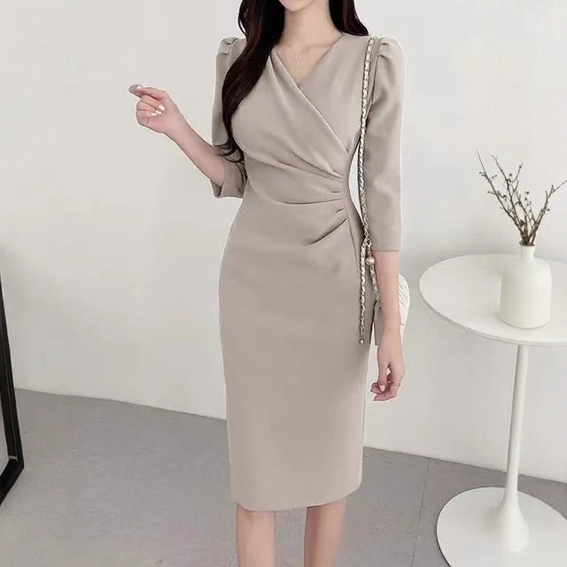 Damen Elegant-tailliertes Drapé-Etuikleid mit asymmetrischer Wickel-Optik und 3/4-Ärmeln Drune