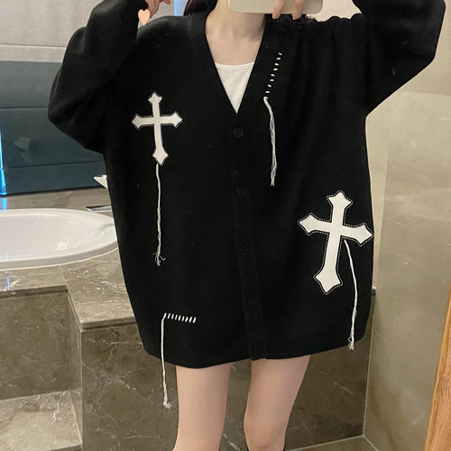 Damen modische Strickjacke mit Kreuzapplikationen und Knopfdetails Drune