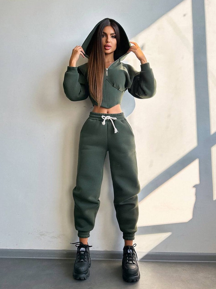 Damen Crop-Kapuzenjacke mit Korsagennaht und High-Waist Jogginghose Drune