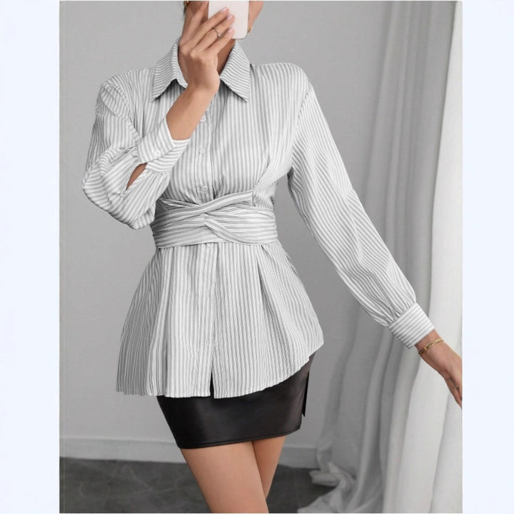 Damen Modische gestreifte Hemdbluse mit Taillenbindung Drune