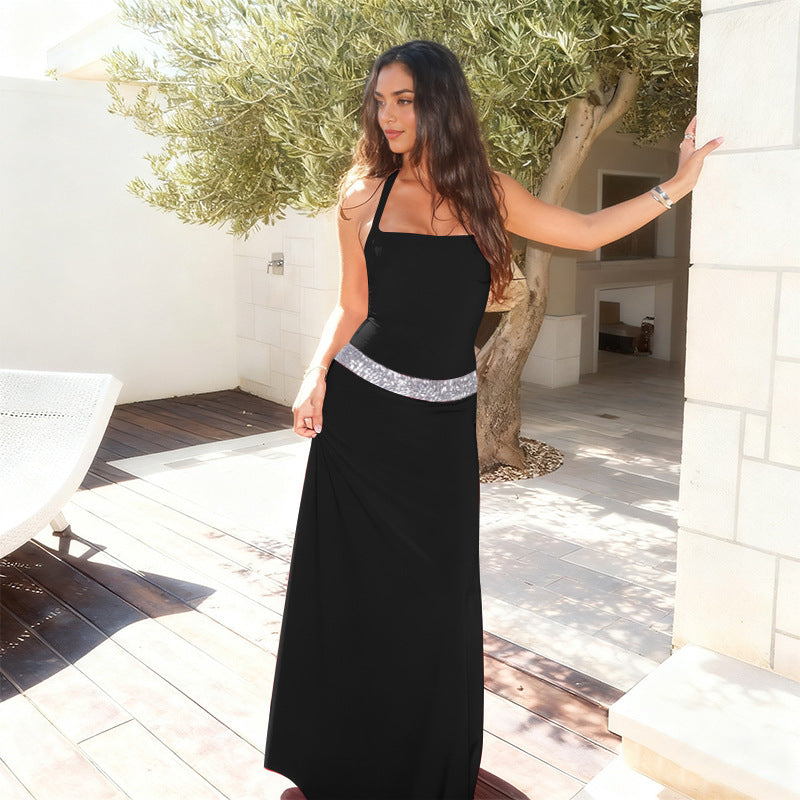 Damen Elegantes Maxikleid mit schickem Halterneck und Glitzerakzenten Drune