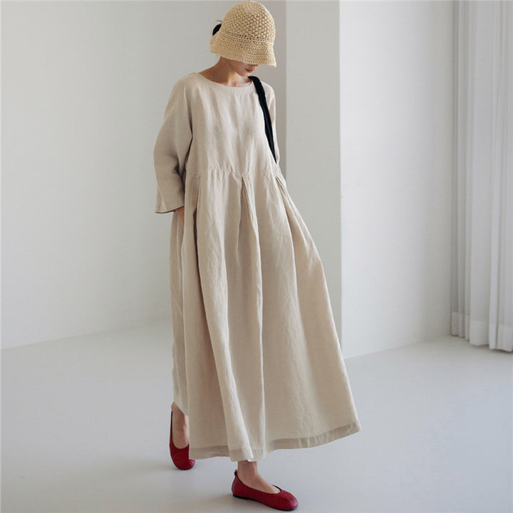 Damen Maxi-Kleid aus Leinen mit Teilnaht, sanften Faltenfall und Langarm Drune