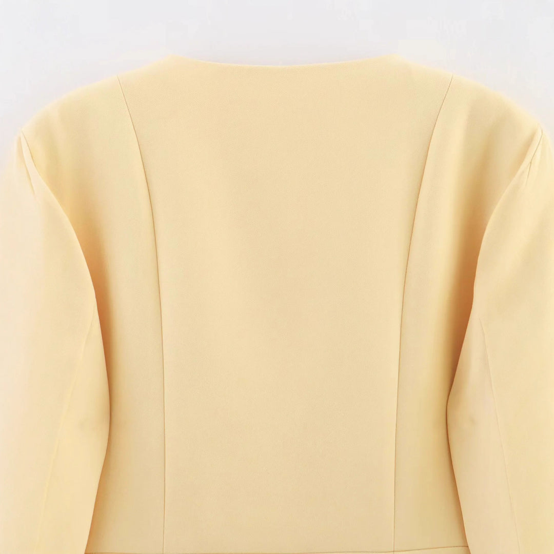 Damen nan taillierter Blazer mit Rundhalsausschnitt, verdeckter Knopfleiste, Pattentaschen und taillierter Kellerfalte Drune