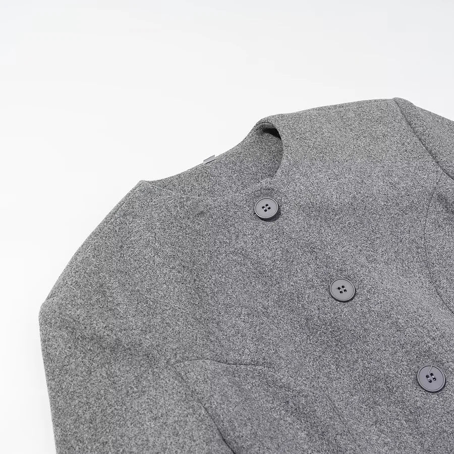 Damen nan asymmetrischer Maxi-Mantel mit Rundhalsausschnitt und geschwungener Knopfleiste Drune