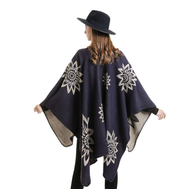 Damen Oversize‑Umhang im Wendefinish mit floraler Intarsienstickerei Drune