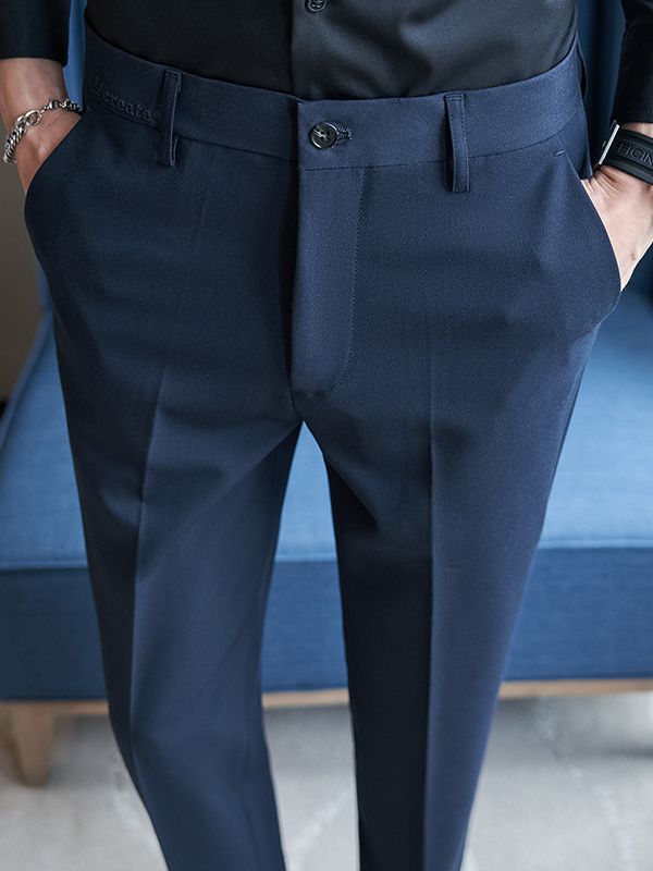 Herren elegante Anzughose mit schlanker Passform und feinem Streifenmuster Drune