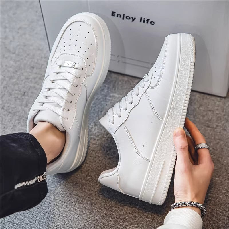 Unisex minimalistische Court-Sneaker mit perforierter Zehenkappe und gepolstertem Komfortfußbett Drune