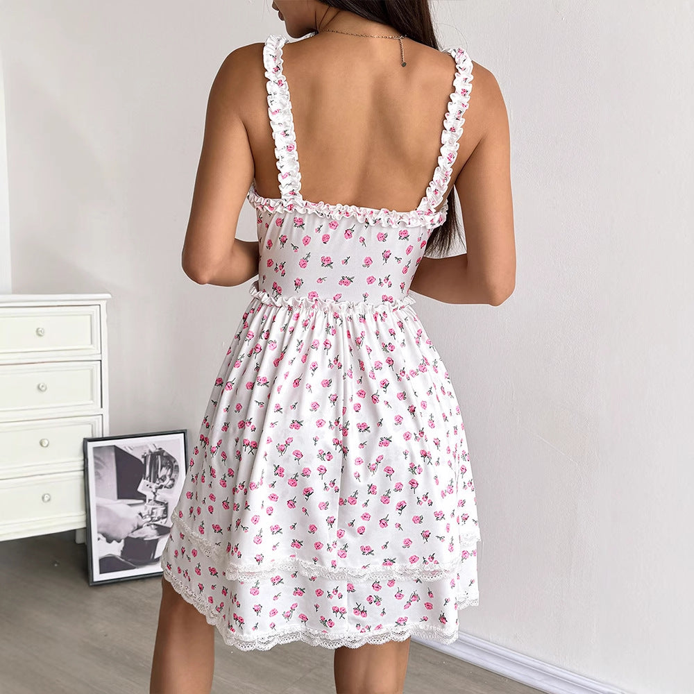 Damen verspieltes Sommerkleid mit rüschendetails und floralem Muster Drune