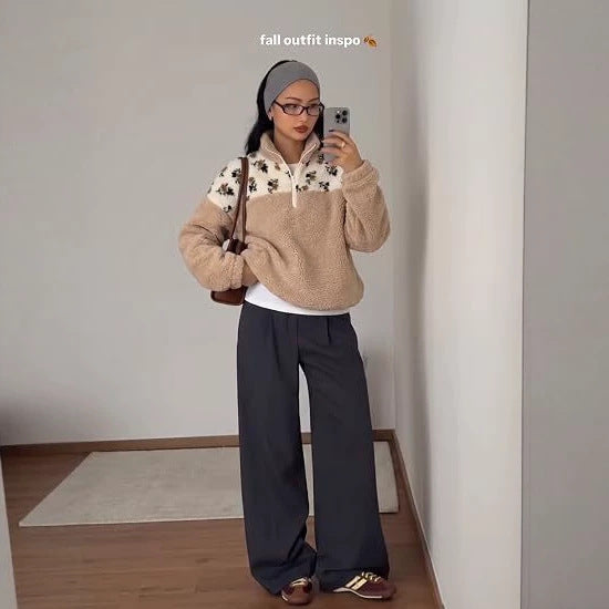 Damen Teddy-Fleece-Pullover mit Stehkragen, floralem Besatz und halbem Reißverschluss Drune