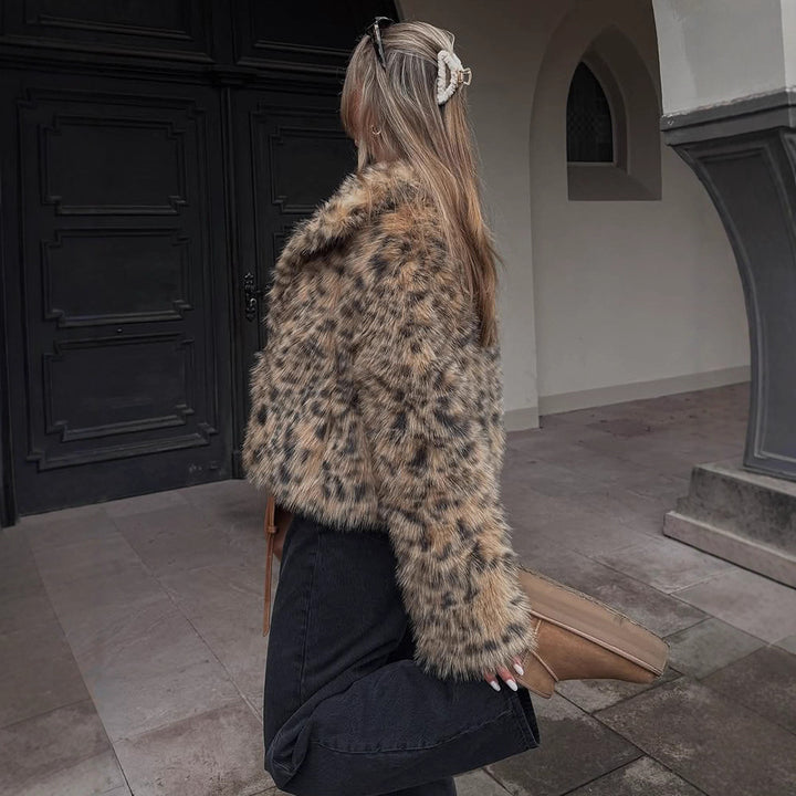 Damen Kurze Kunstpelzjacke im Leo-Muster mit kastiger Silhouette und weitem Kragen Drune