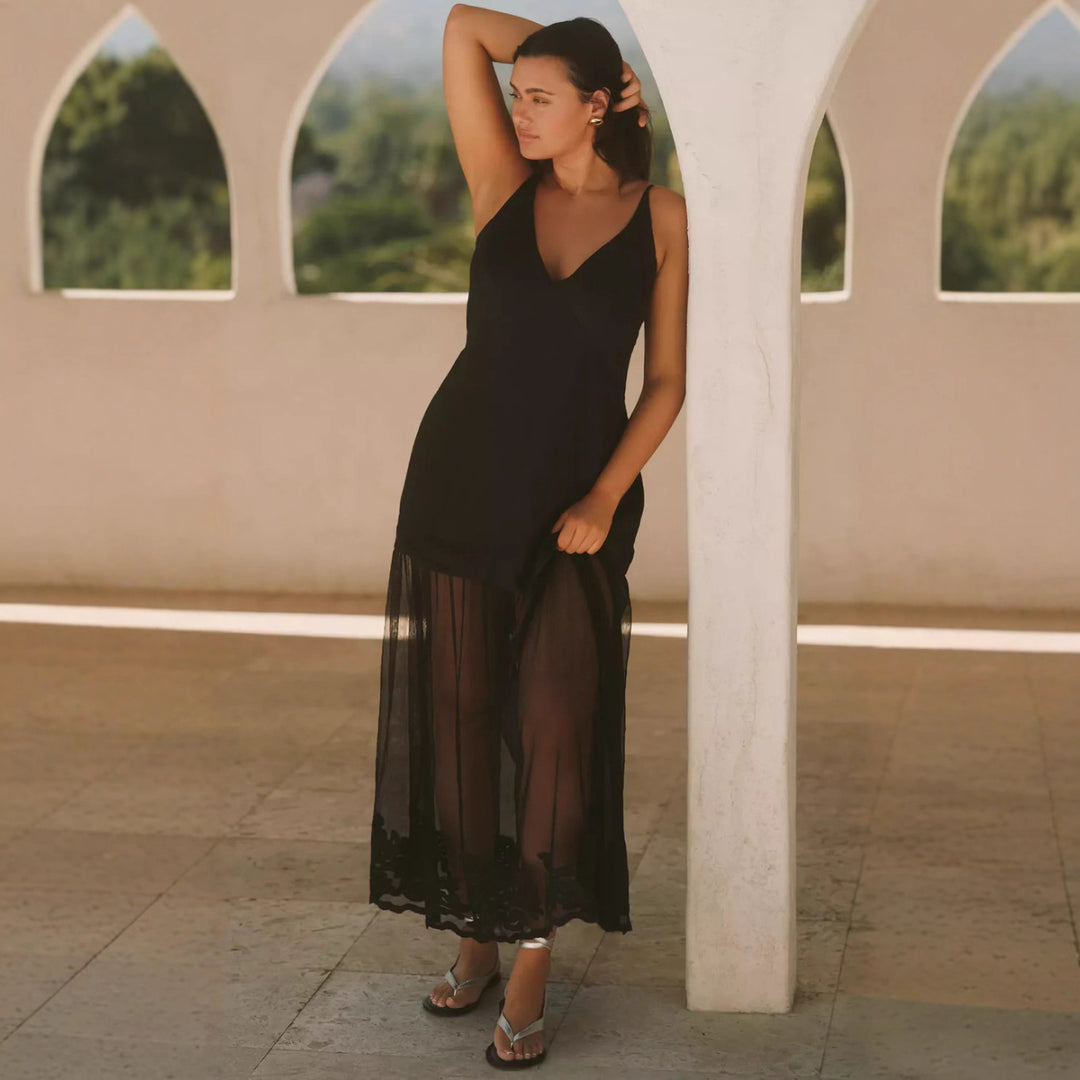Damen nan Lagenmaxikleid mit kurzem Innenkleid und transparentem Tüll-Überrock, V-Ausschnitt und feinen Spaghettiträgern Drune