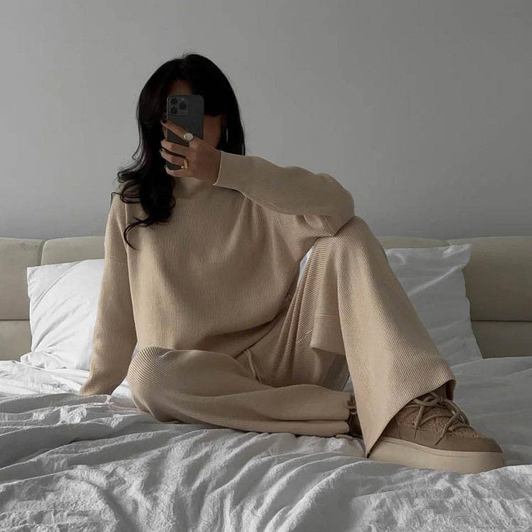 Damen Feiner Rippstrick-Loungewear-Set mit Stehkragen, Seitenschlitzen und hoher Taille Drune
