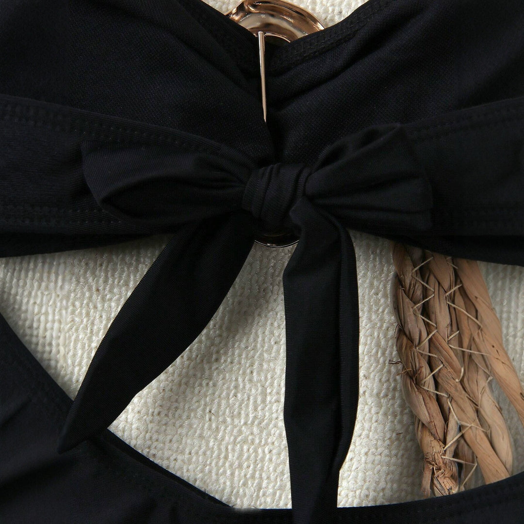 Damen Bikini-Set mit elegantem Bandeau-Oberteil und modischem Hosenumfang Drune