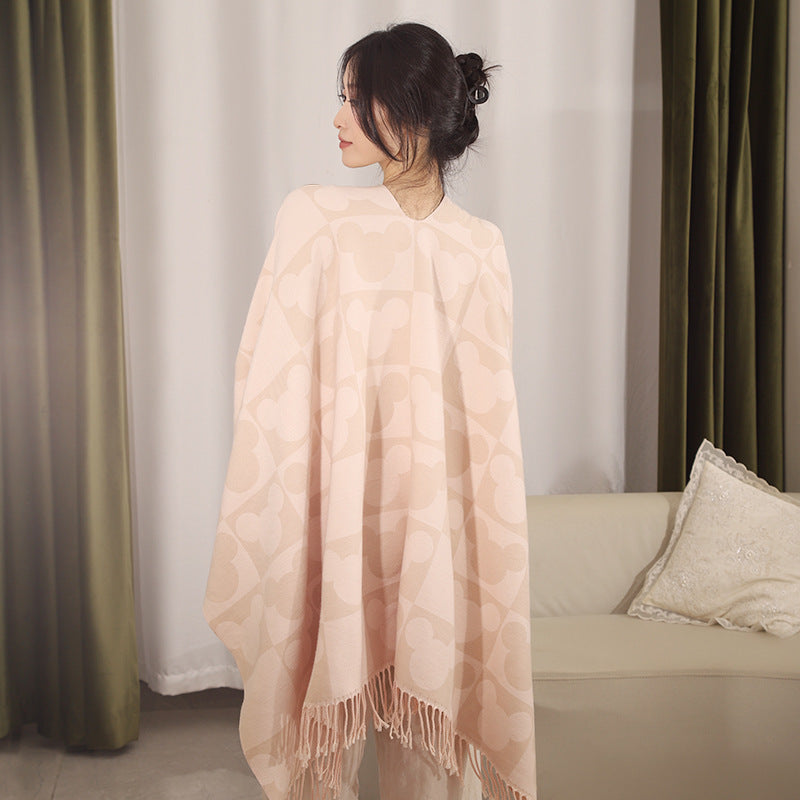 Damen Oversize-Poncho mit Fransen und figurativem Jacquardmuster aus Wollmix Drune