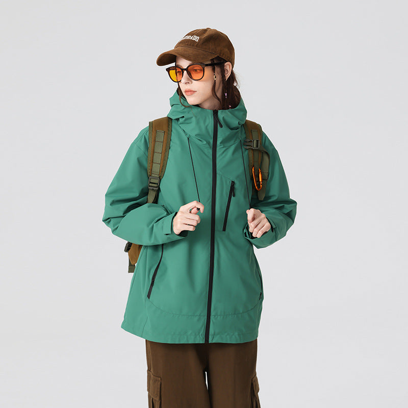 Herren Wasserabweisende Softshell‑Jacke mit verstellbarer Kapuze und schräger Brusttasche Drune