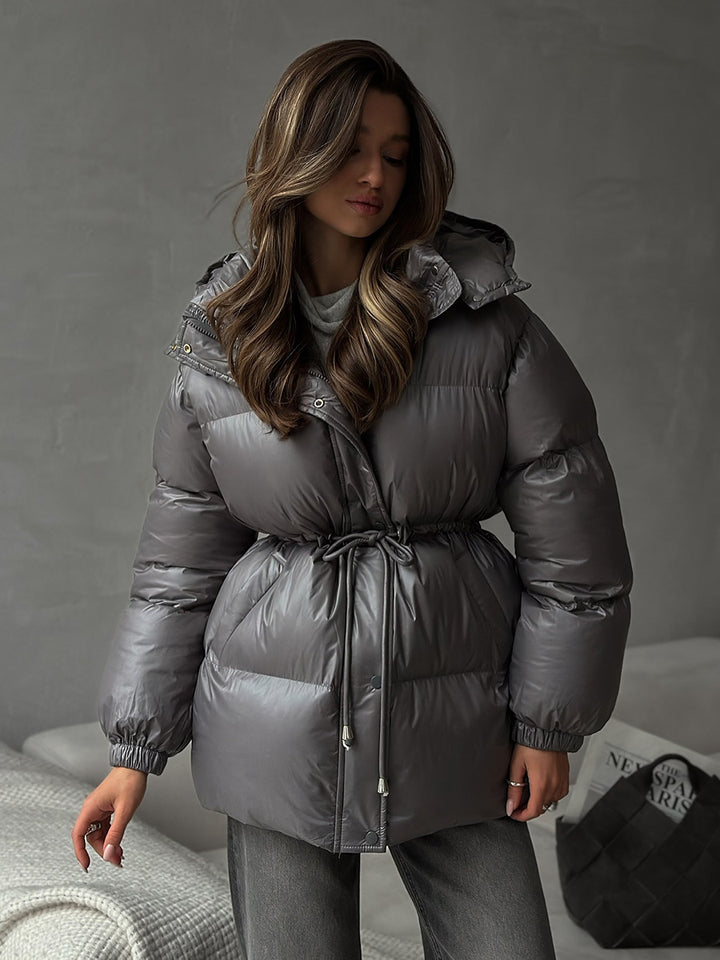 Damen Taillierte Steppjacke in Daunenoptik mit Tunnelzug und Kapuze Drune