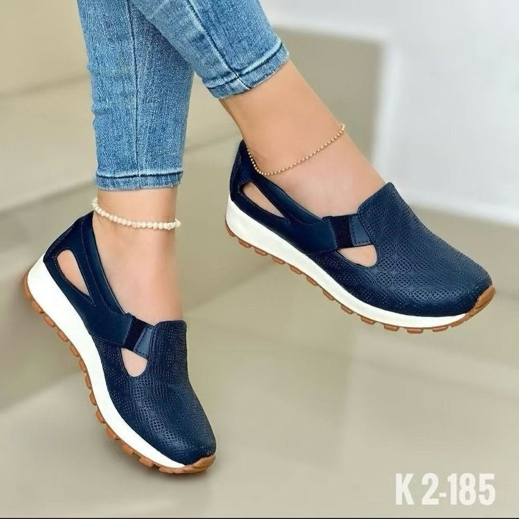 Damen  atmungsaktive Slip-On Keilsneaker aus Kunstleder mit Cut-Outs und gepolsterter Komfortsohle Drune