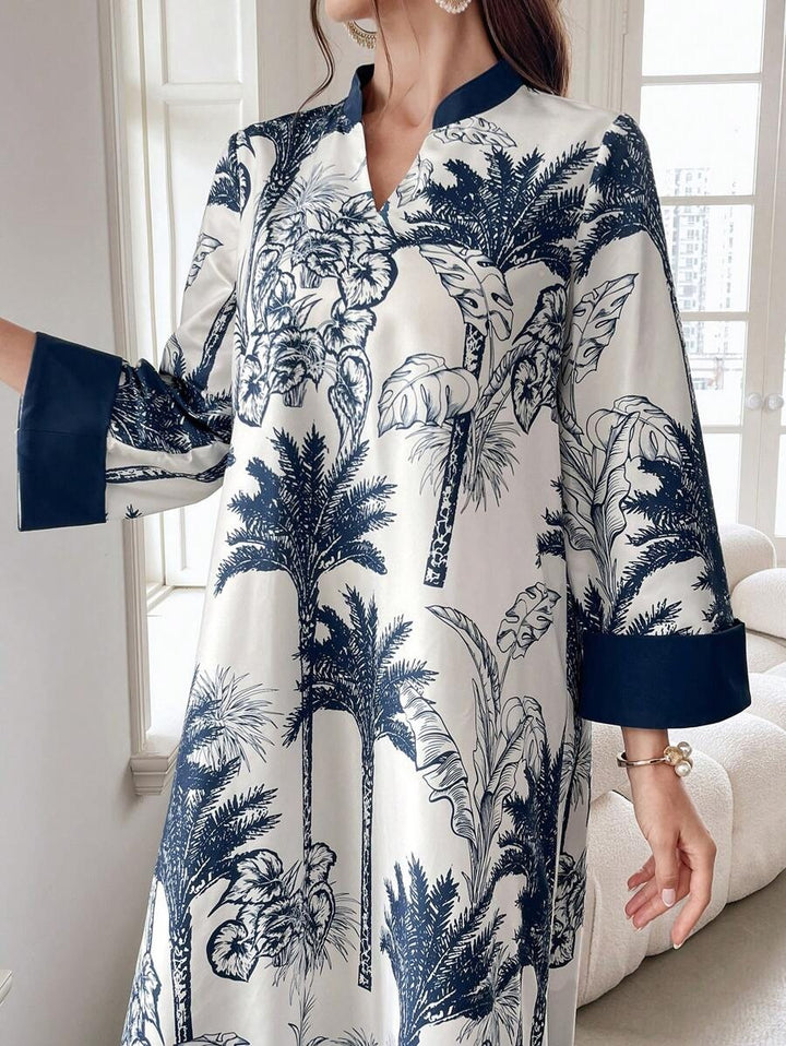 Damen Maxikleid in Satinoptik mit Palmenprint, Stehkragen und weitem 3/4-Ärmel Drune