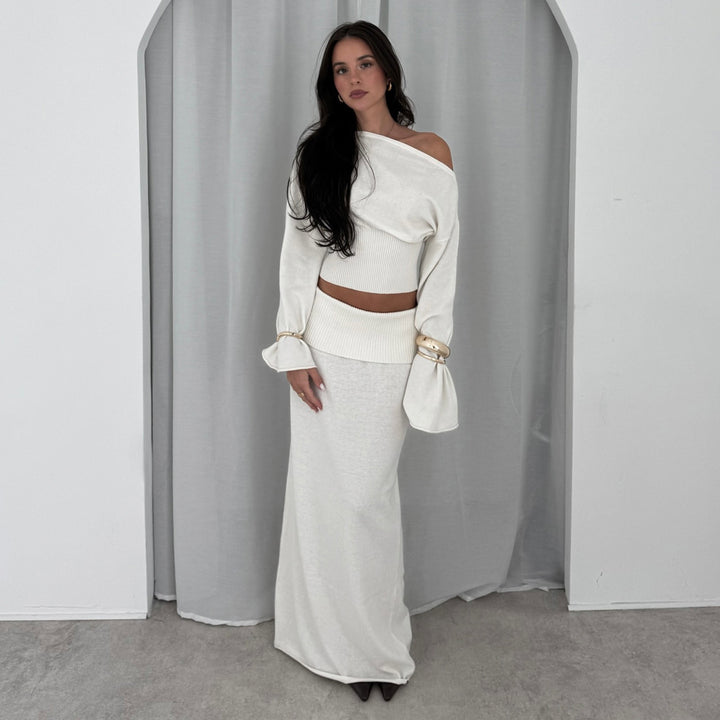 Damen nan schulterfreies Kurz-Cropped-Strickoberteil mit breite(r)m Rippenbund und taillierender Passform Drune