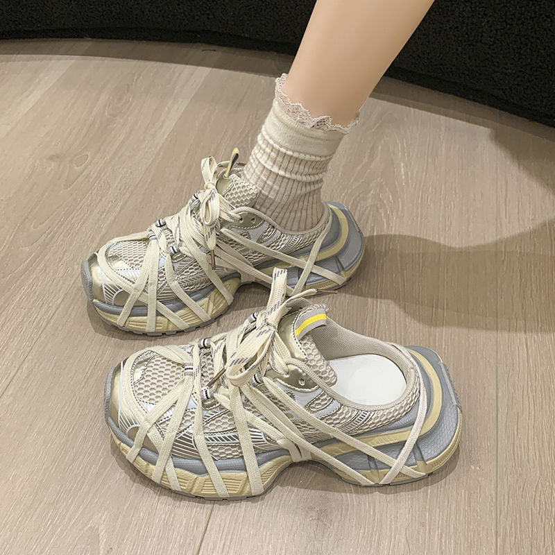 Damen Chunky-Sneaker mit mehrfachen Zier‑Riemen, atmungsaktivem Mesh und ergonomischer Plateau-Sohle Drune
