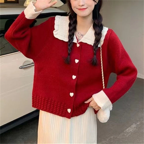 Damen Strickjacke mit Herzknöpfen und apartem Rüschenkragen Drune