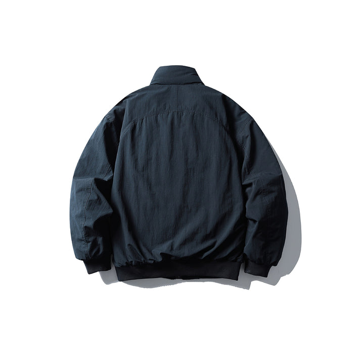 Herren Boxy-Utility-Bomberjacke mit hohem Stehkragen, verdeckter Frontblende und Zip-Brusttasche Drune