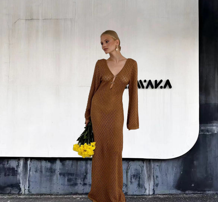 Damen Strick-Maxikleid mit tiefem V-Ausschnitt und modischen Rüschendetails Drune