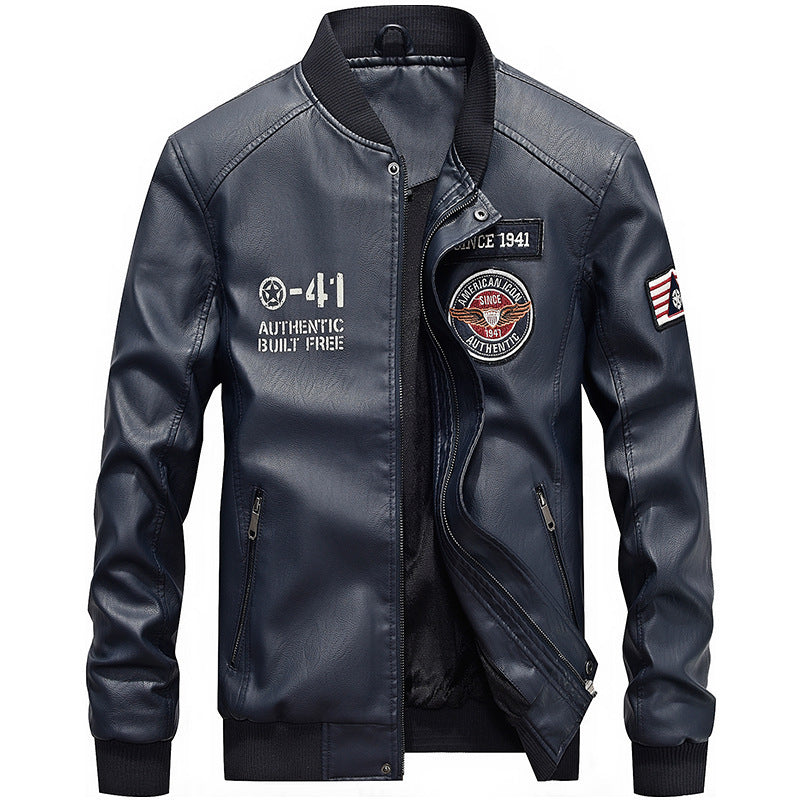 Herren nan leichte Kunstleder-Bomberjacke im Pilotenstil mit gestickten Patches und verdeckter Reißverschlussleiste Drune
