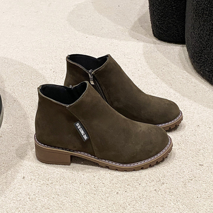 Damen nan kurze Reißverschluss-Stiefelette aus Veloursoptik mit profiliertem Traktorsohlensystem und gepolstertem Komfortfutter Drune