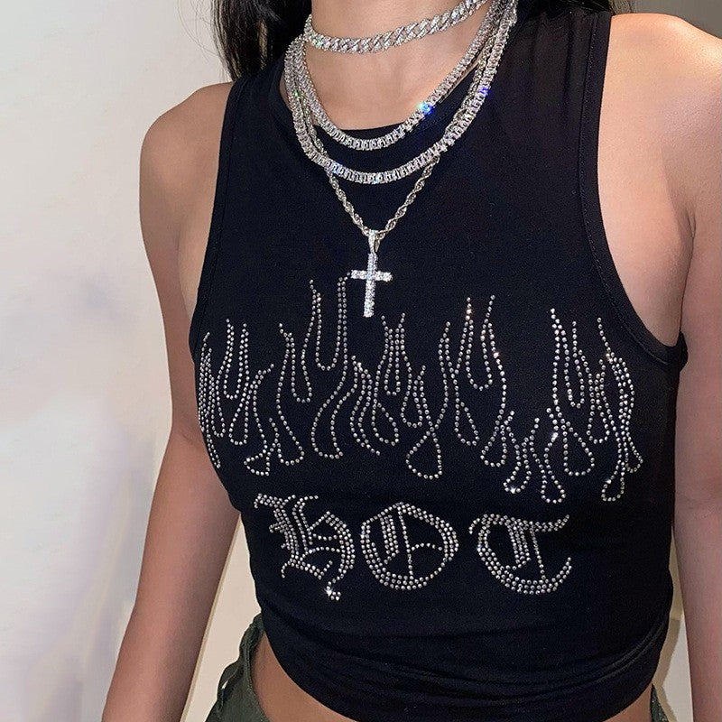 Damen Crop-Top mit auffälligem Flammenmotiv und glänzenden Akzenten Drune