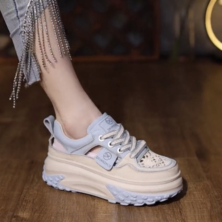 Damen Modische Sneaker mit luftigen Lochungen und dämpfender Laufsohle Drune