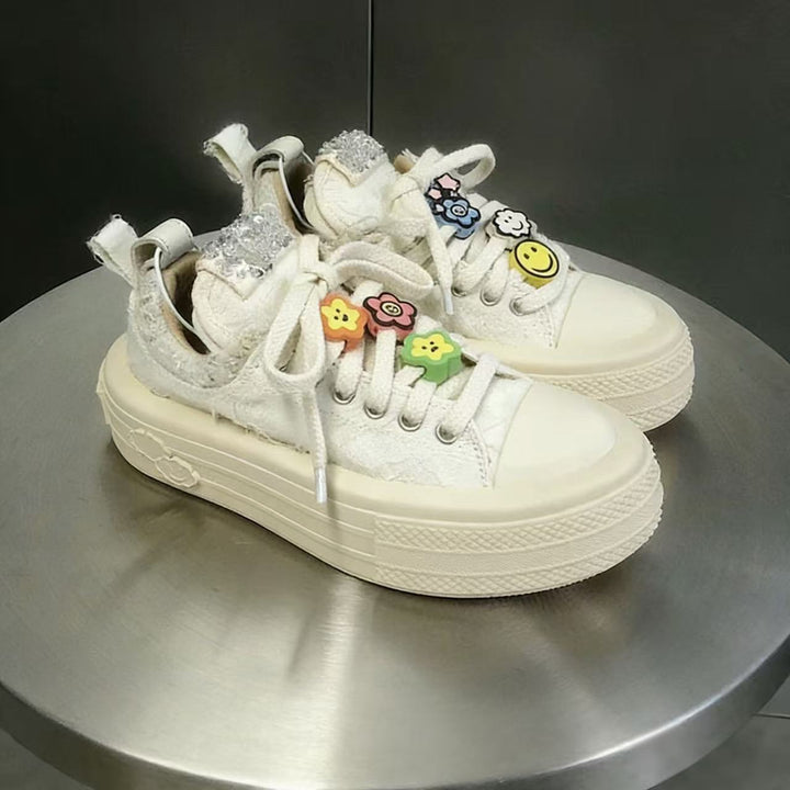 Damen Sneakers mit glitzernden Applikationen und hochgezogenem Plateau Drune