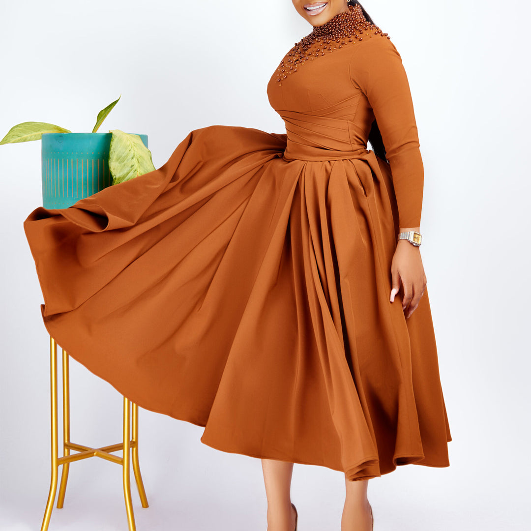 Damen elegantes Maxikleid mit kunstvoller Perlenverzierung und tailliertem Design Drune