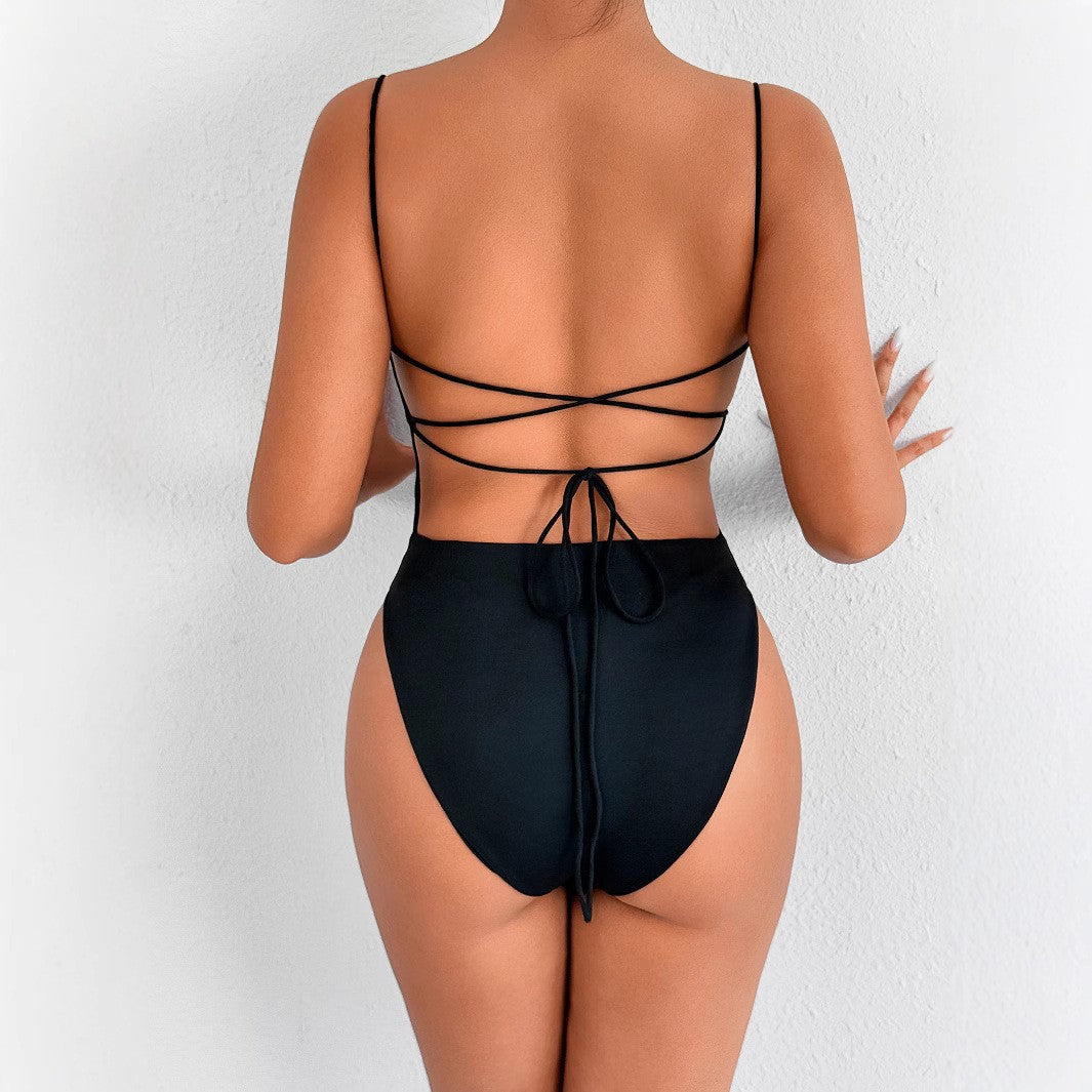 Damen Hochgeschnittenes Bade-Outfit mit schmalen Trägern Drune