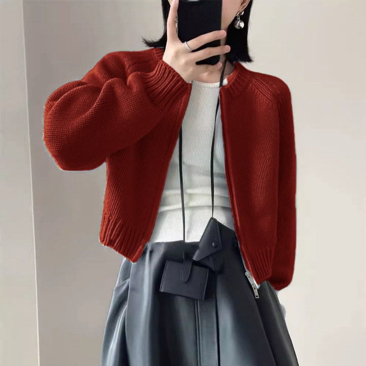 Damen Kurzjacke aus softem Feinstrick mit durchgehendem Reißverschluss und geripptem Saum Drune