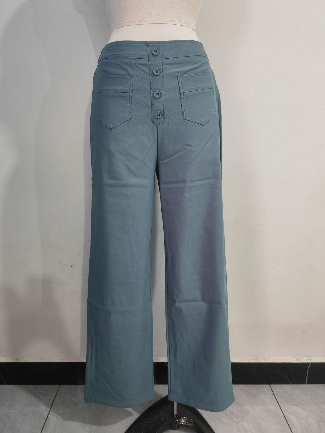Damen Hochtaillierte weite Hose mit Knopfleiste und aufgesetzten Taschen Drune