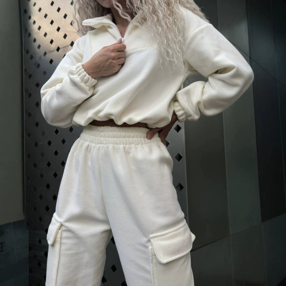 Damen sportlich-elegantes Lounge-Set aus schwerem Baumwollfleece mit Stehkragen, Kängurutasche und Cargo-Beintasche Drune