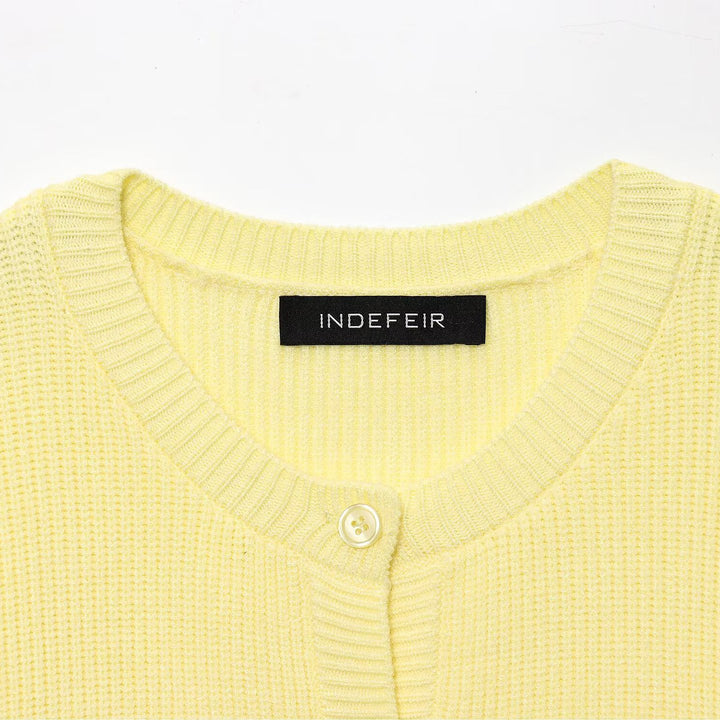 Damen Strickjacke mit weit geschnittenen Ärmeln und Knopfdetails Drune