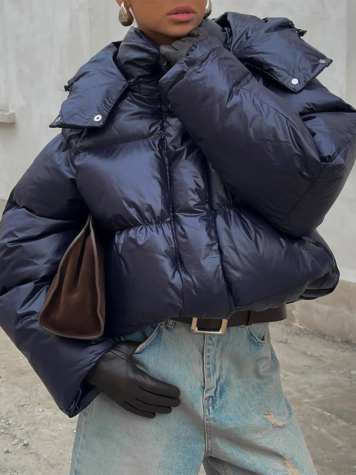 Damen Kurz geschnittene glänzende Oversize-Steppjacke mit hohem Kragen Drune