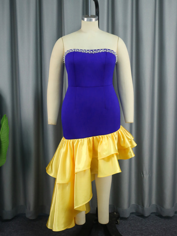 Damen Kleid mit schulterfreiem Design und voluminösem Rüschensaum Drune