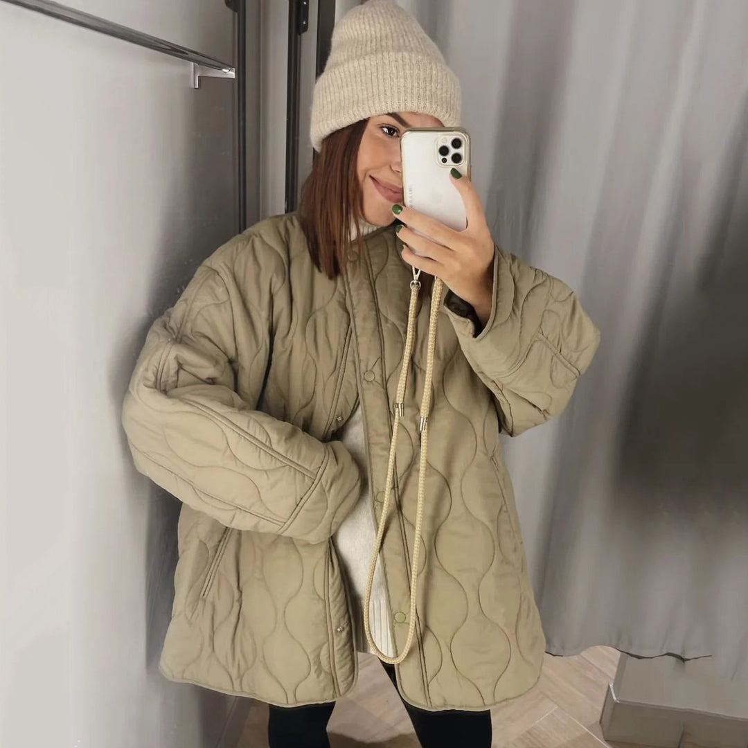 Damen Steppjacke Longline mit Oversize‑Silhouette und Druckknopfverschluss Drune