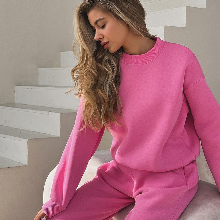 Damen Modernes Lounge-Set aus formstabilem Scuba-Fleece mit hochgeschnittener Jogginghose Drune