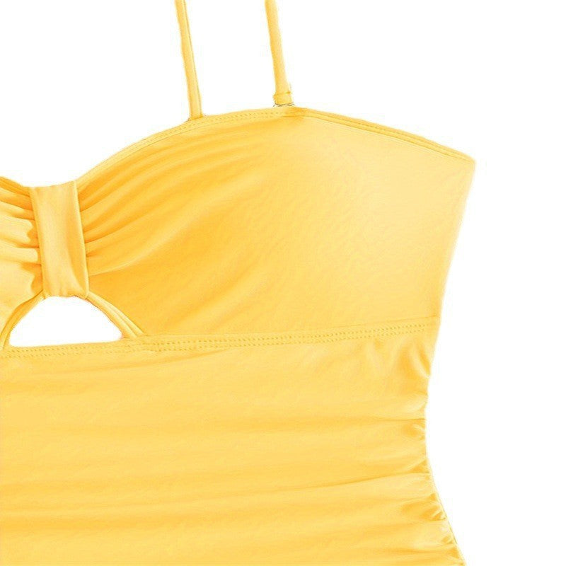 Damen Einteiler Badeanzug mit modernem Cut-Out und raffinierter Raffung Drune
