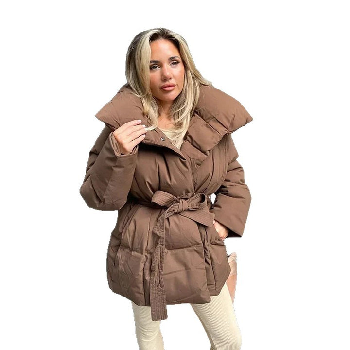 Drune | Gepolsterte Damen Pufferjacke mit Gürtel und Hochkragen