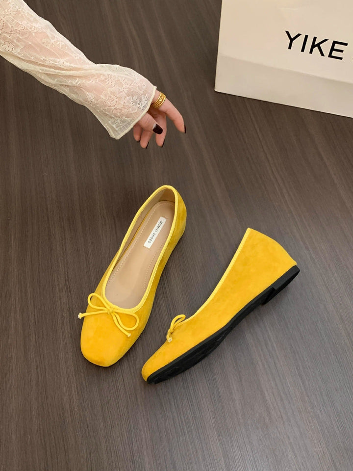 Damen Ballerinas aus hochwertigem Wildleder mit dekorativer Schleife Drune