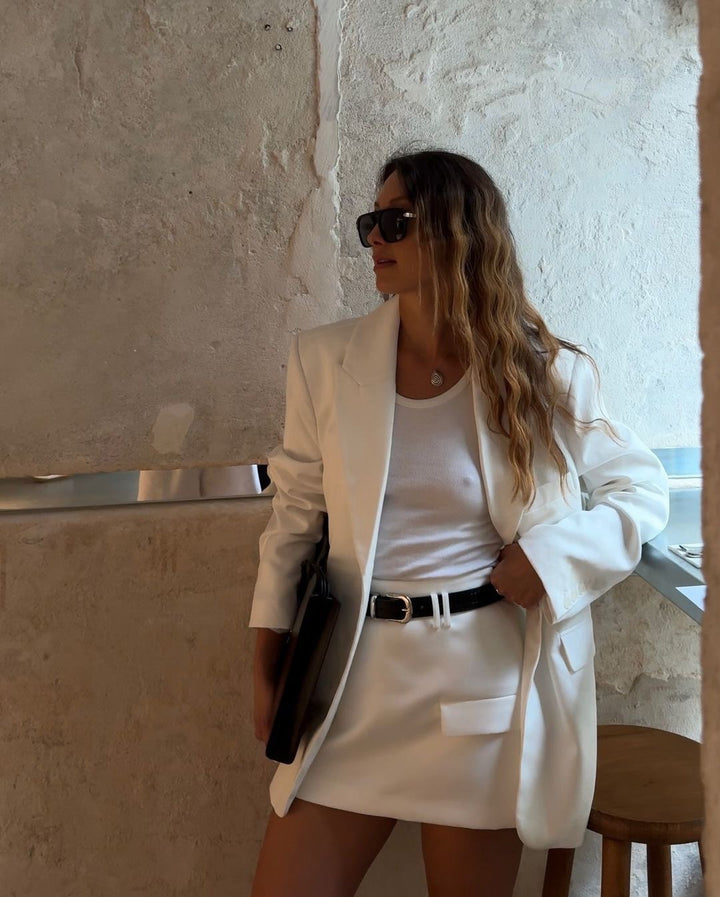 Damen eleganter Blazer mit tailliertem Schnitt und praktischen Taschen Drune