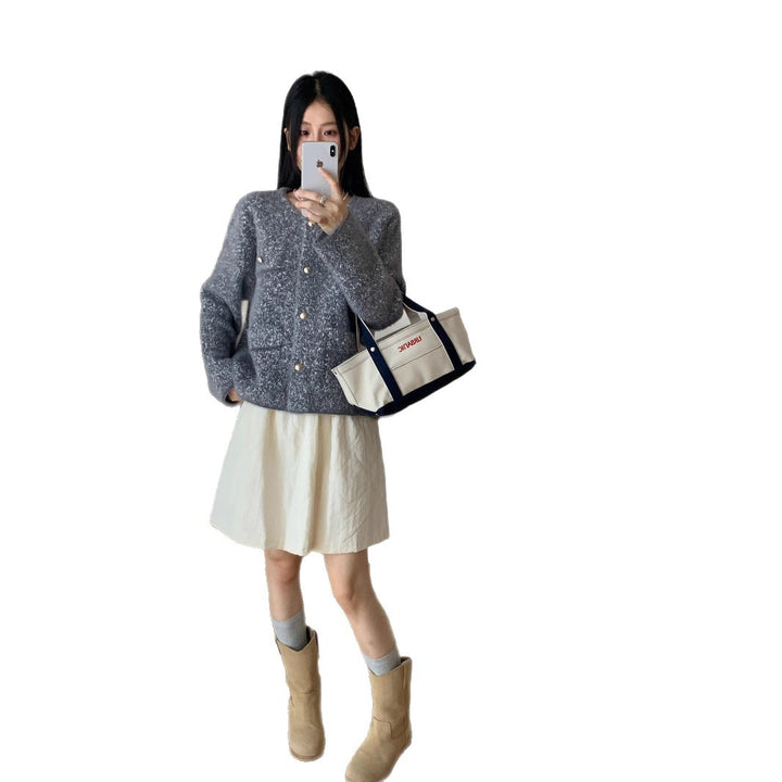 Damen Kuschelige Strickjacke mit Knopfdetail und aufgesetzten Taschen Drune