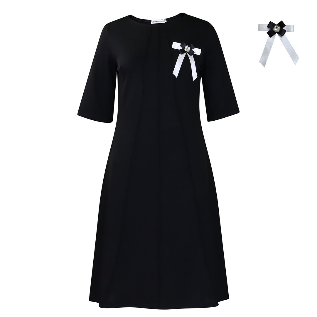 Damen Kleid mit edel verzierten Details Drune