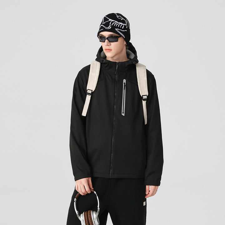 Herren Wasserdichte Softshell-Outdoorjacke mit verstellbarer Kapuze, verschweißten Reißverschlüssen und reflektierender Brusttasche Drune