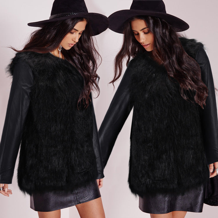 Damen Kunstpelz‑Mixjacke mit veganen Lederärmeln und Longline‑Silhouette Drune